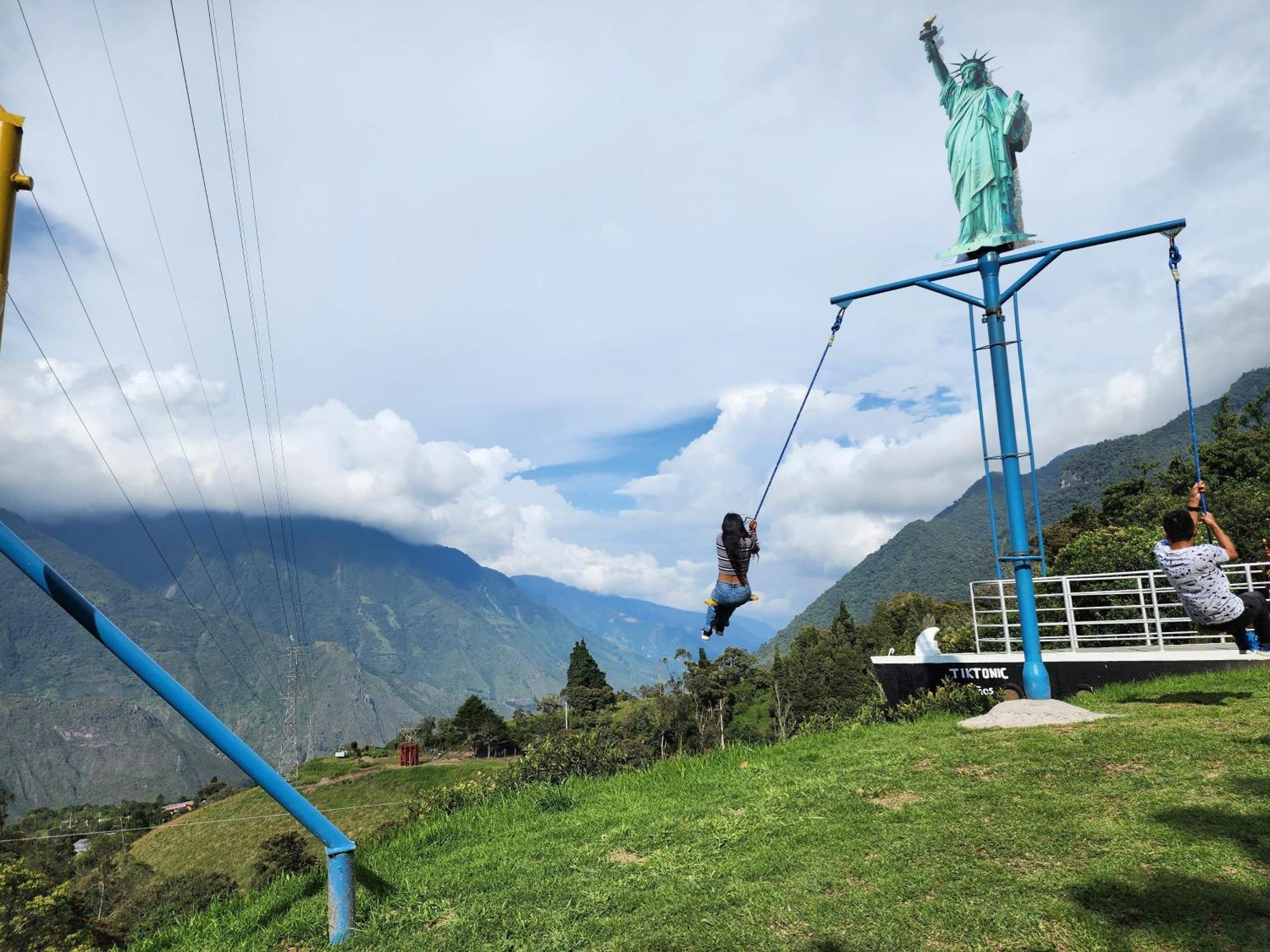 Hotel Pueblo Del Mundo Banos  Ngoại thất bức ảnh